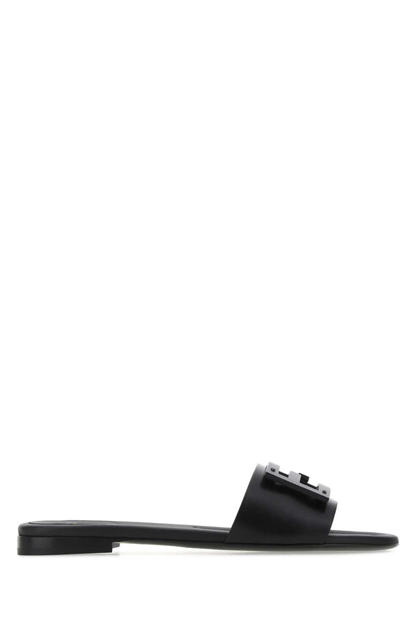 Fendi Cuoio Exterior: 100% Calf slide in black