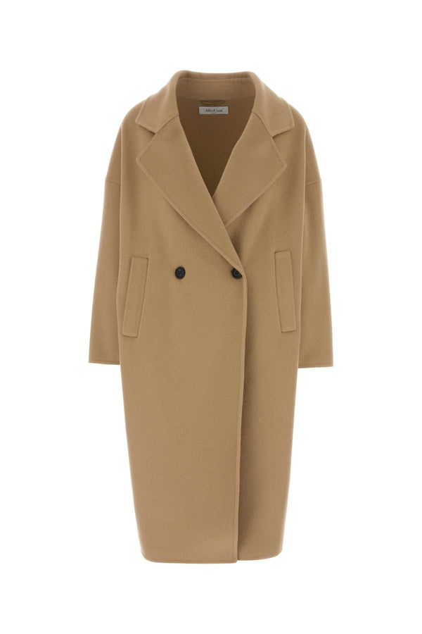 Aftercoat Exterior: 90% Wool 10% Cashmere coat in beige