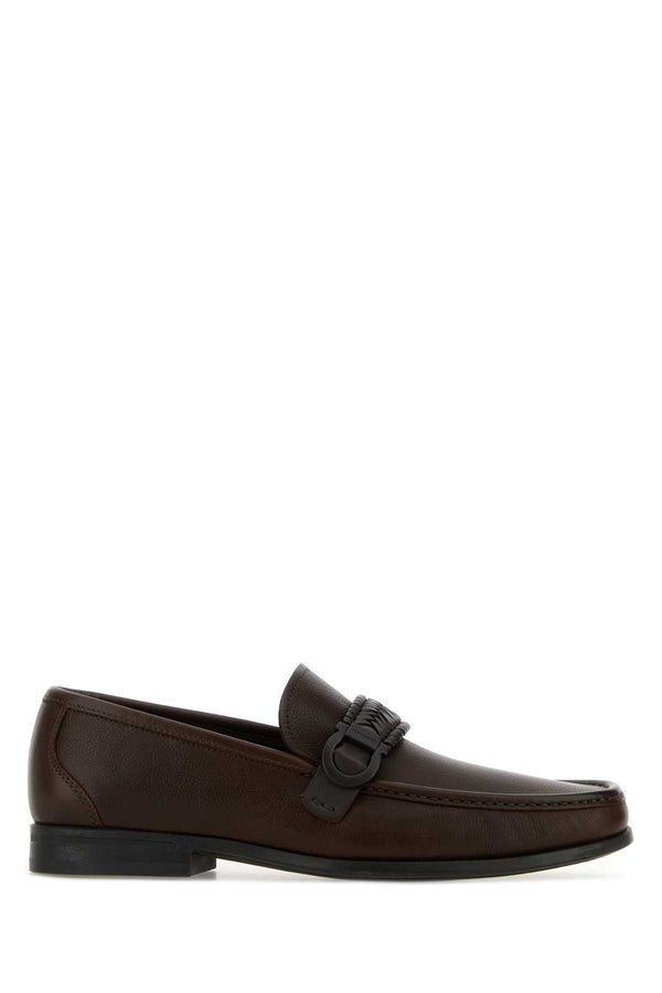 Ferragamo Exterior: 100% Calf loafer in brown