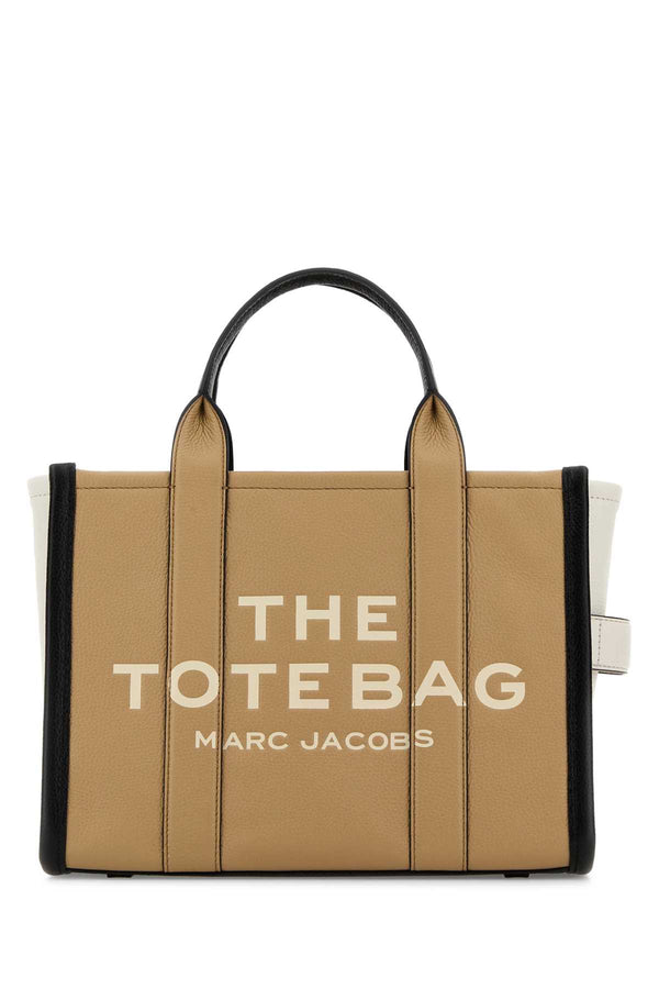 Marc Jacobs Tote Exterior: 100% Bovine leather tote bag in beige