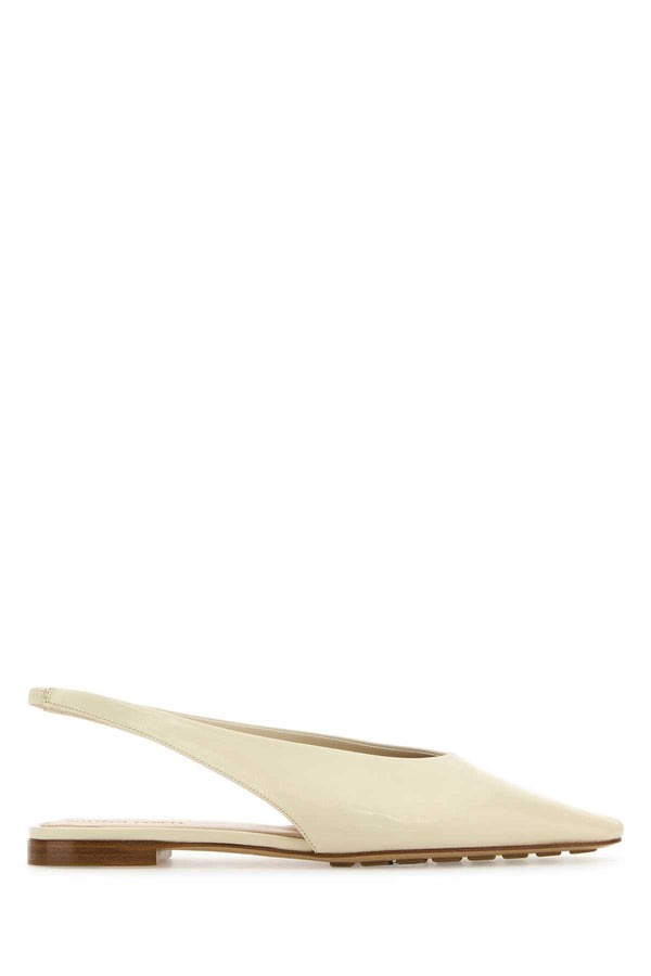 Bottega Veneta Back Exterior: 100% Leather flat in beige