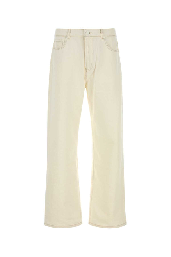 Blanc Creme Exterior: Cotton Jean