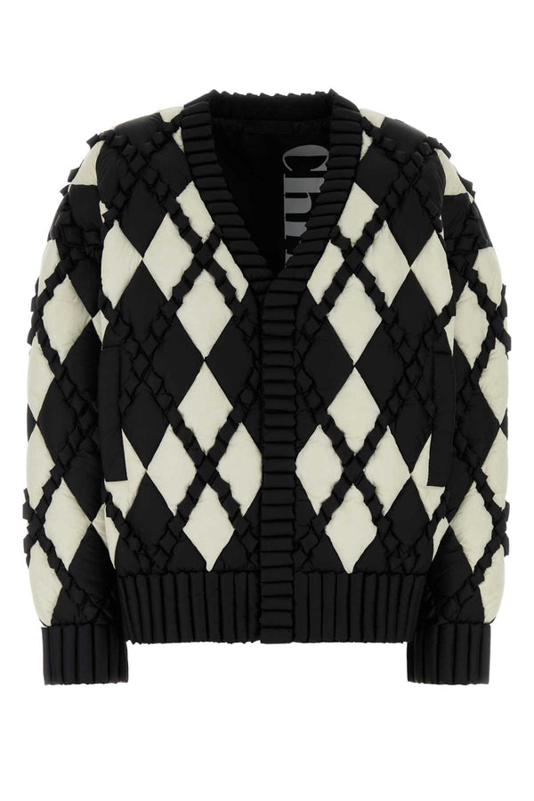 Raxxy Exterior: 100% Nylon down jacket in black