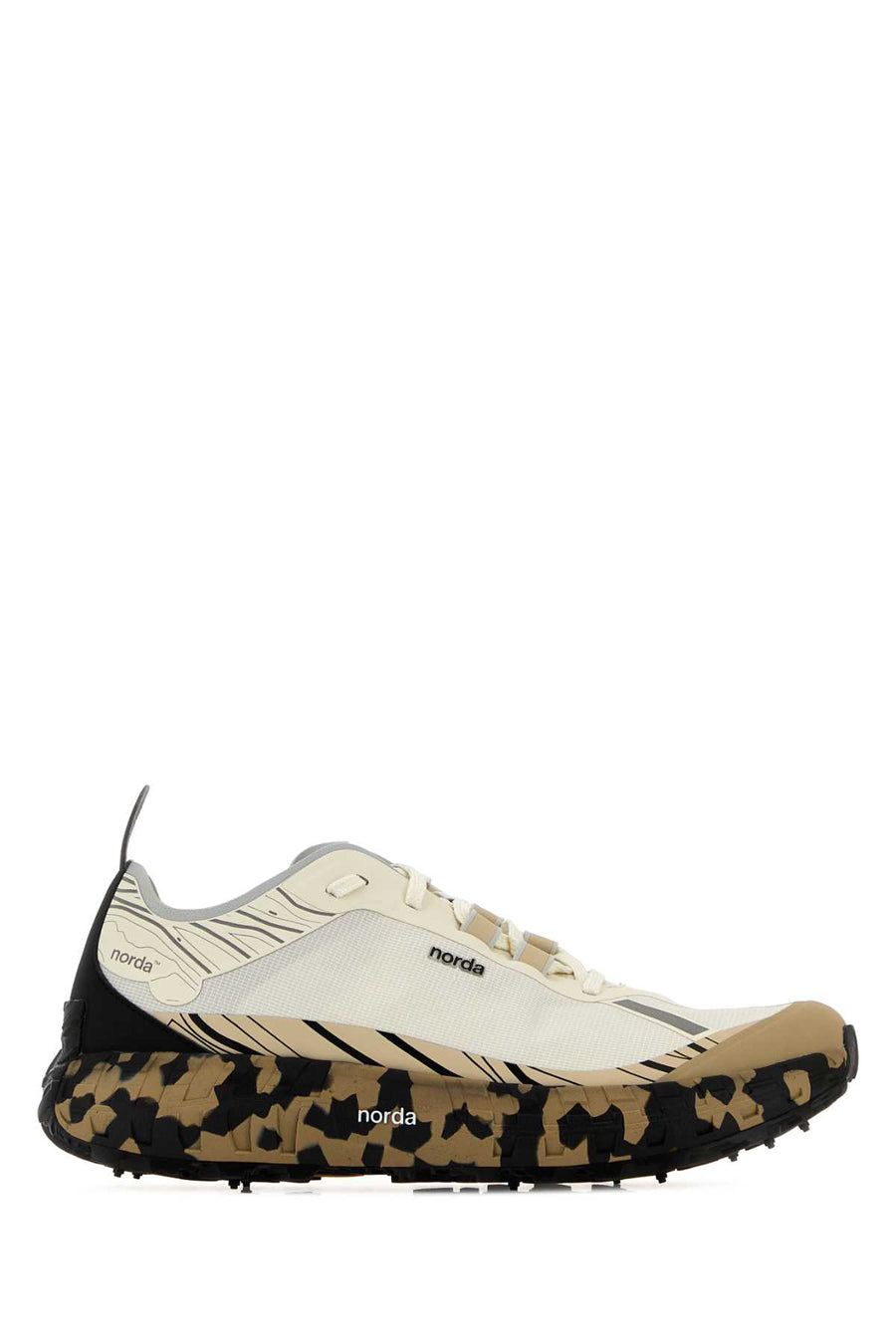 Norda Exterior: 100% Fabric sneaker in white