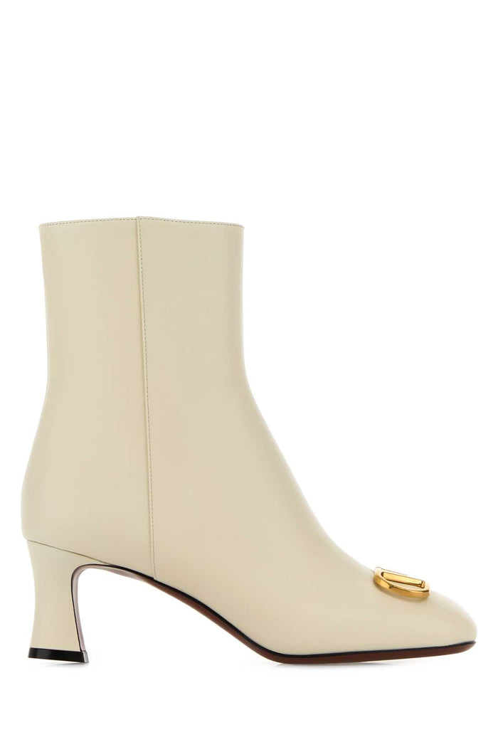 Ivory Leather Vlogo Signature Ankle Boots Stivali
