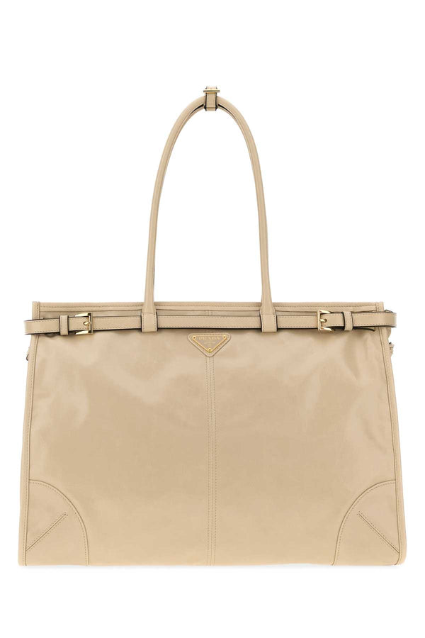 Prada Mano Exterior: 100% Leather shoulder bag in beige