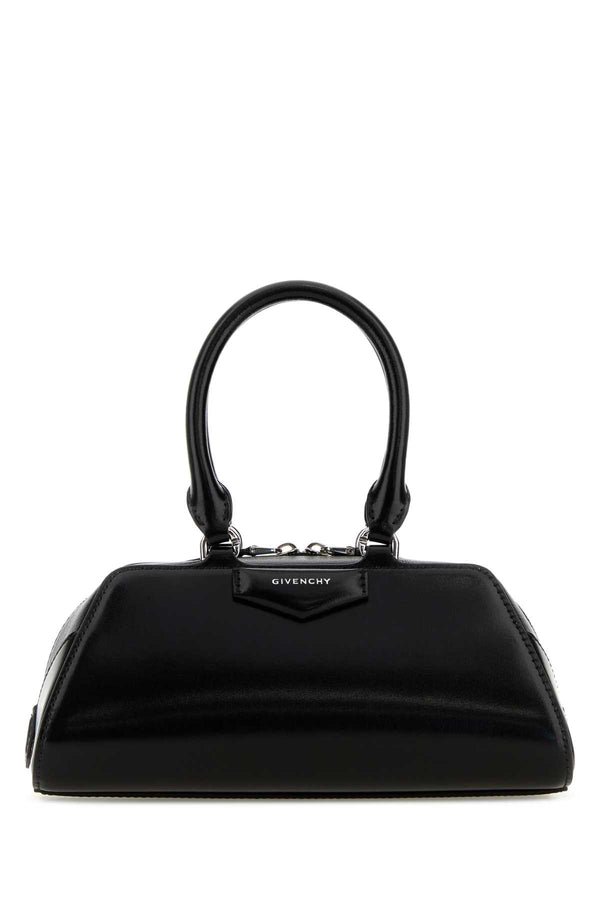Givenchy Exterior: 100% Calf. Lining: 90% Cotton shoulder bag in black