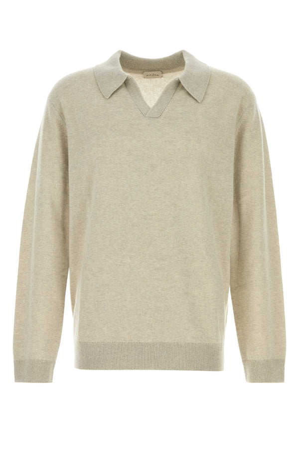 Le Kasha 100% Cashmere sweater in beige