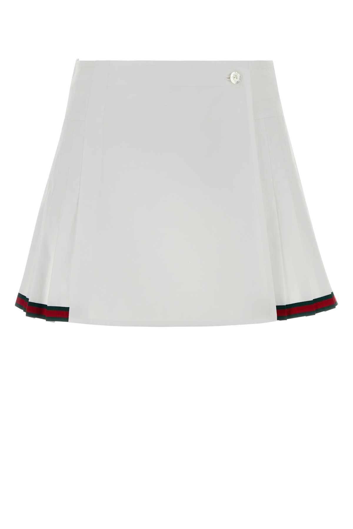 White Exterior: Cotton Gonne