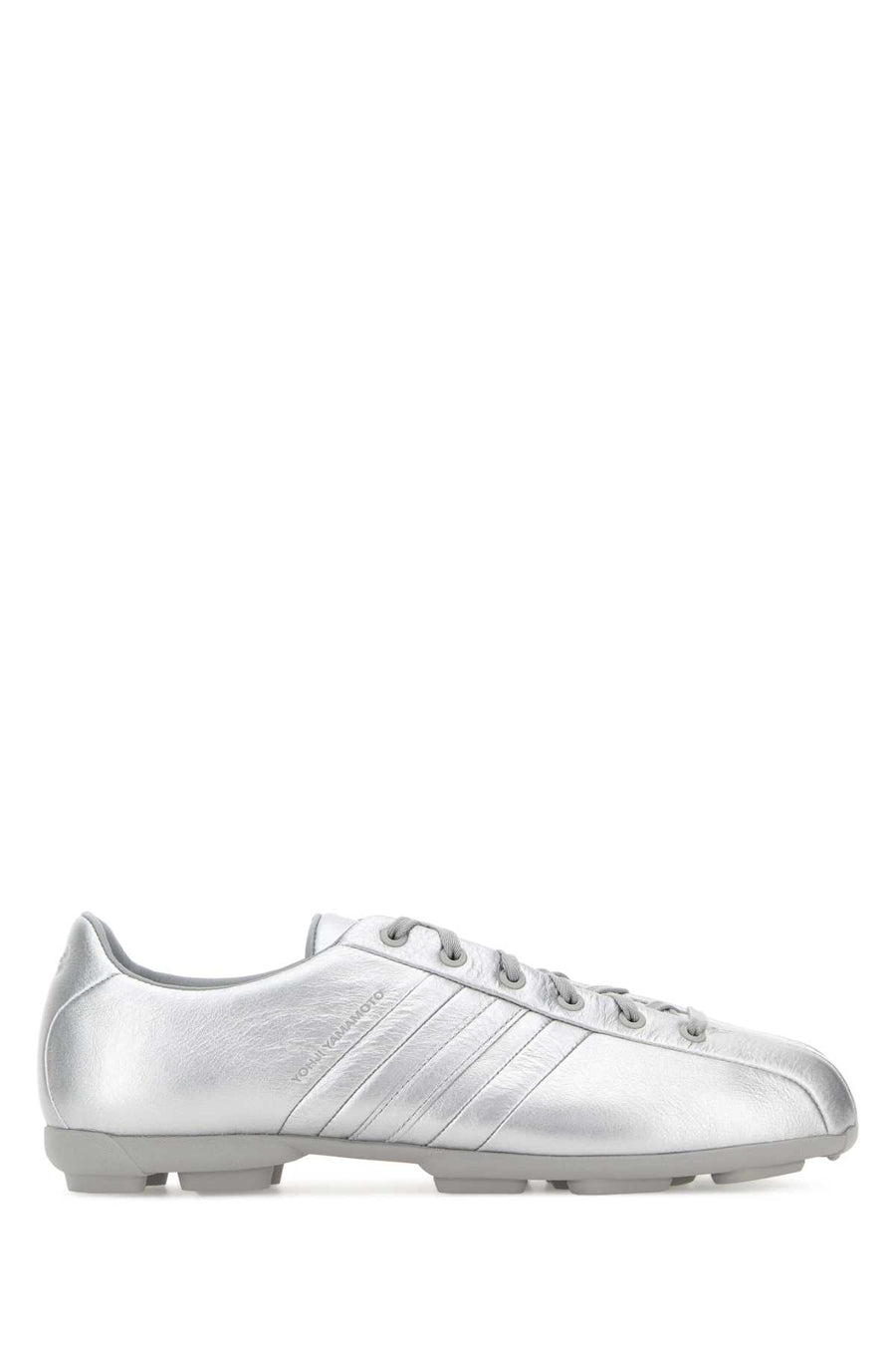 Y3 Yamamoto Exterior: 100% Leather sneaker in silver
