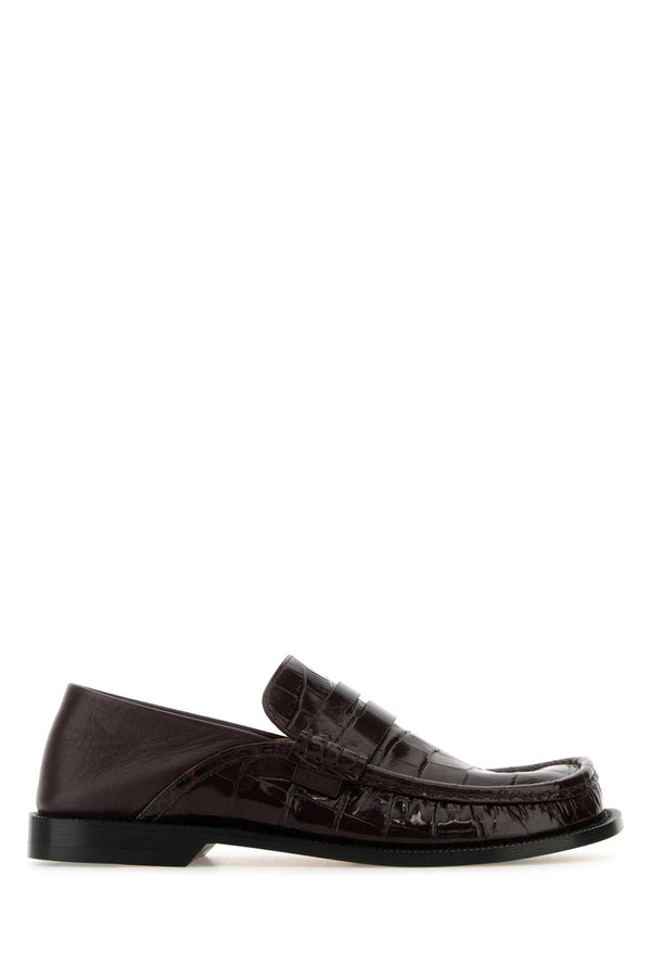 Loewe Exterior: 100% Calf loafer in burgundy
