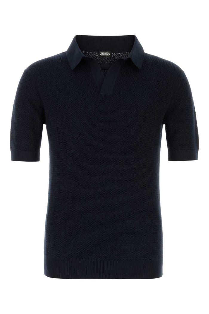 B09 Exterior: Cotton Polo