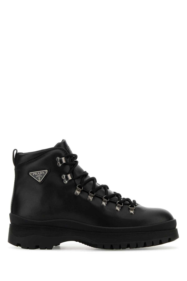 Prada 100% Vitello leather boot in black