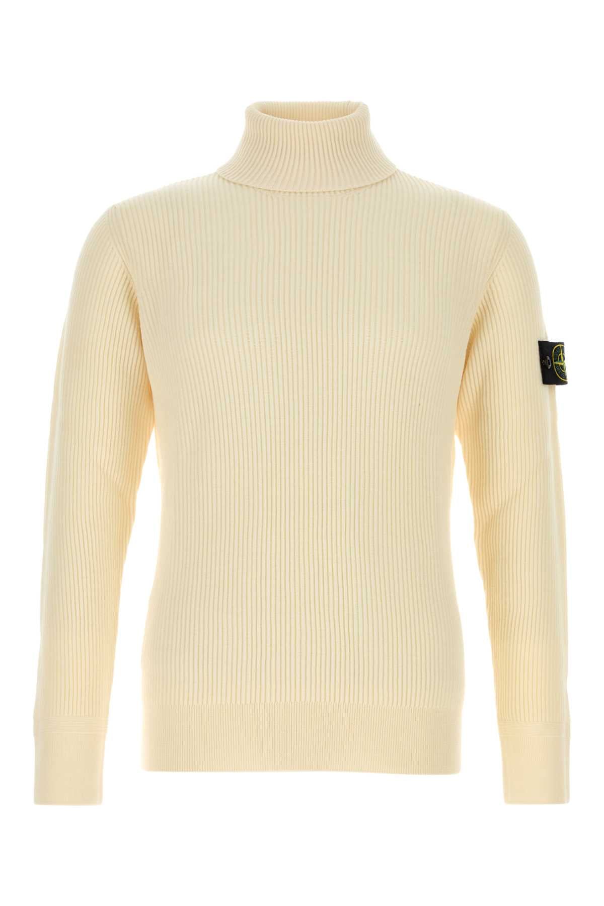 Ivory Exterior: Virgin Wool T-shirt
