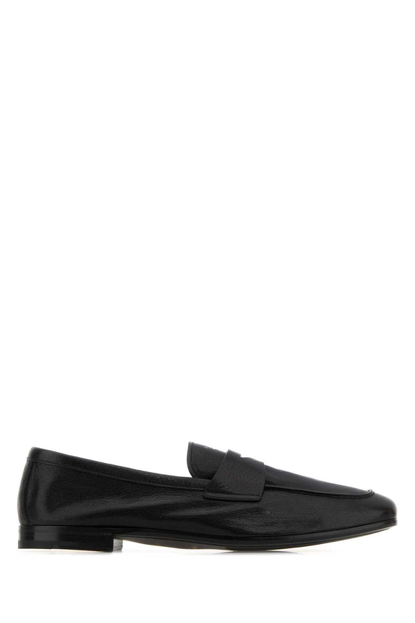 Prada Exterior: 100% Ovine leather loafer in black