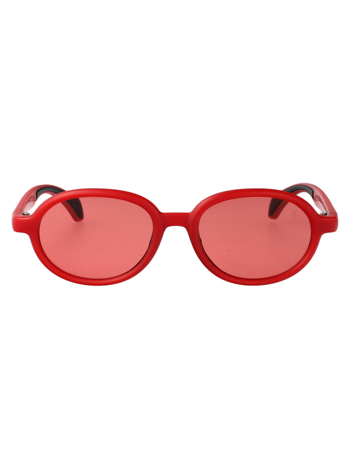 0me8006 5005f5 Matte Milky Red Injected Sunglasses