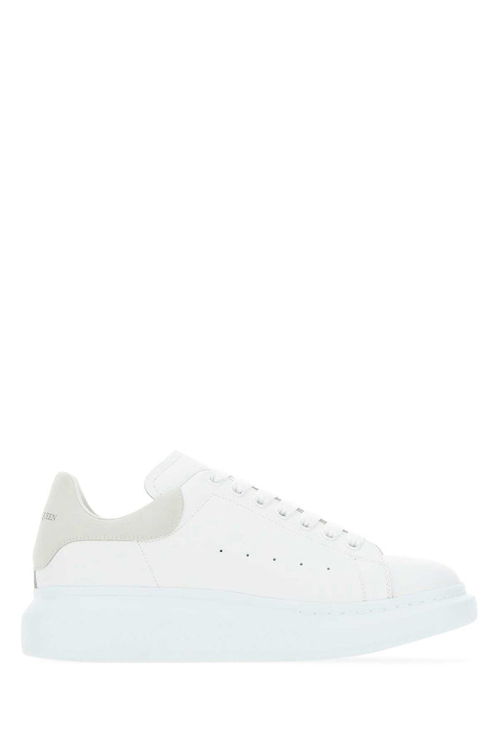 9000 Sneaker