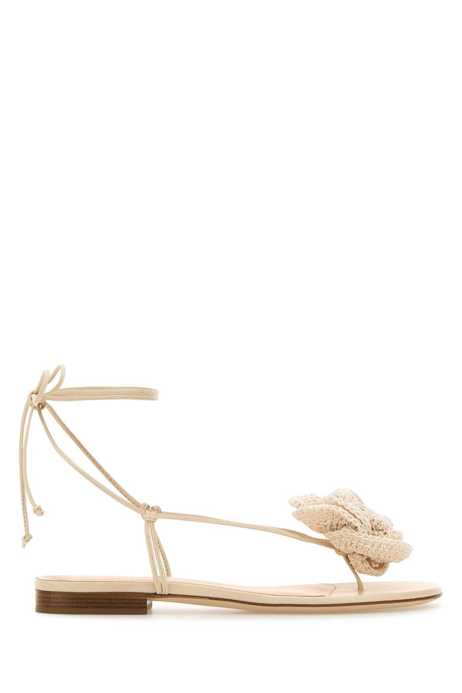 Magda Butrym Wrap Exterior: 100% Leather sandal in cream