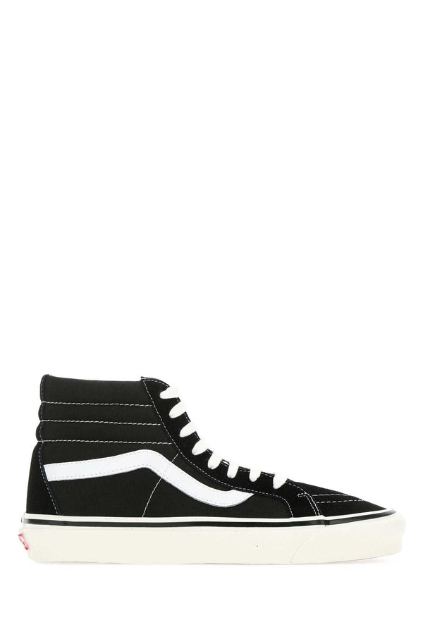 Vans Canvas upper sneaker in black