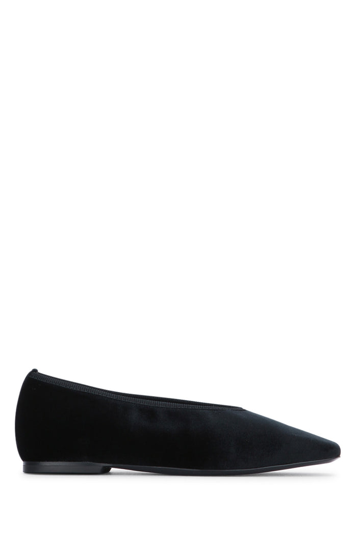 Minimalist Velvet Ballerinas Black Ballerine