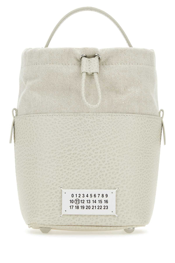 Maison Margiela Exterior: 100% Bovine leather bucket bag in beige