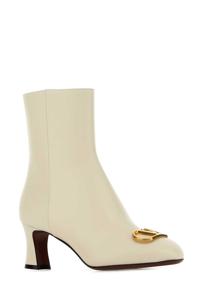 Ivory Leather Vlogo Signature Ankle Boots Stivali