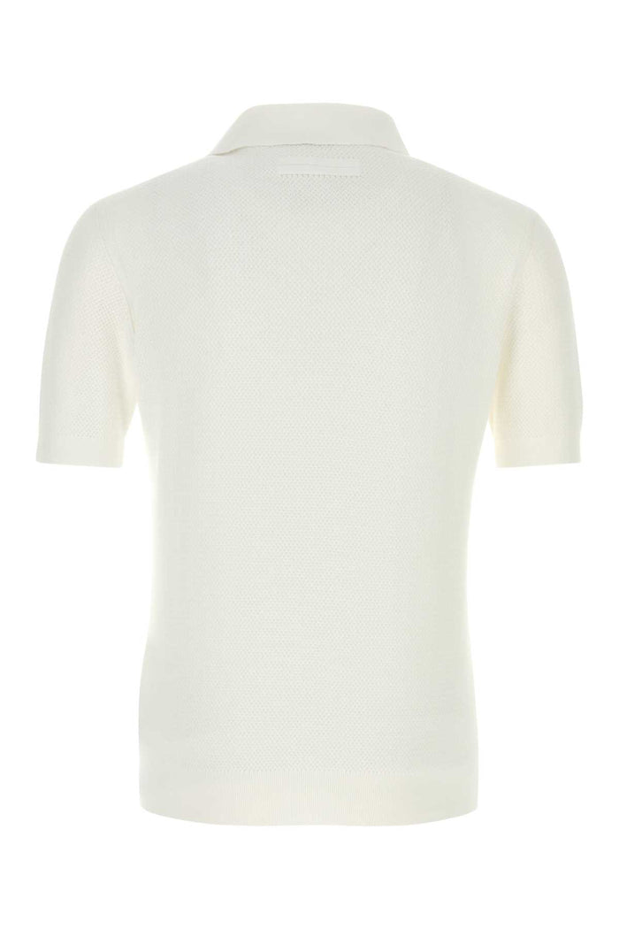 N01 Exterior: Cotton Polo