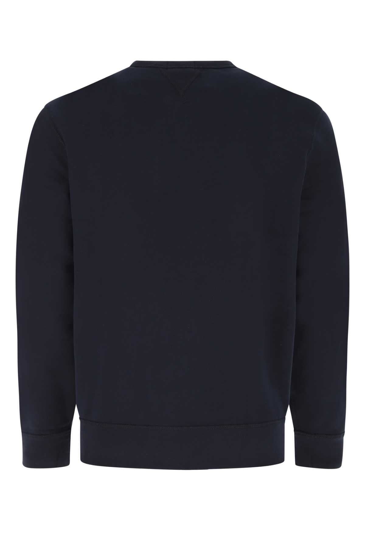 003 Exterior: Cotton Polyester Maglieria