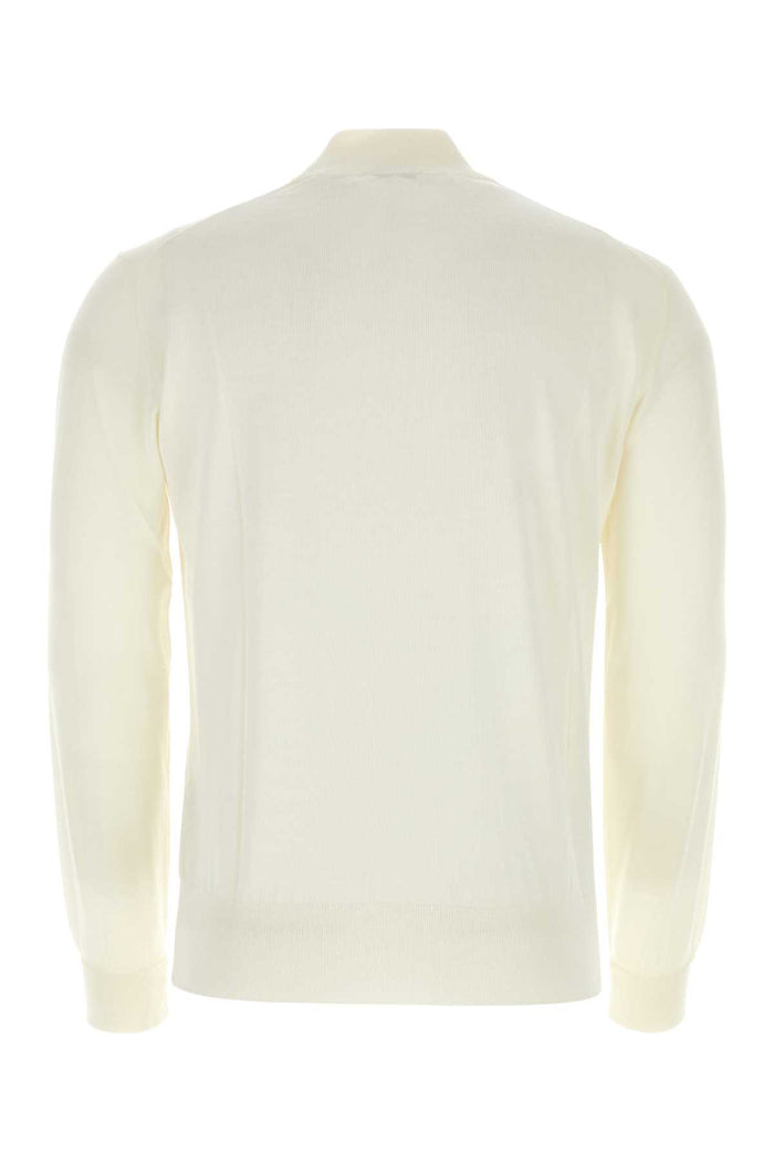 0015 Exterior: Virgin Wool Maglieria