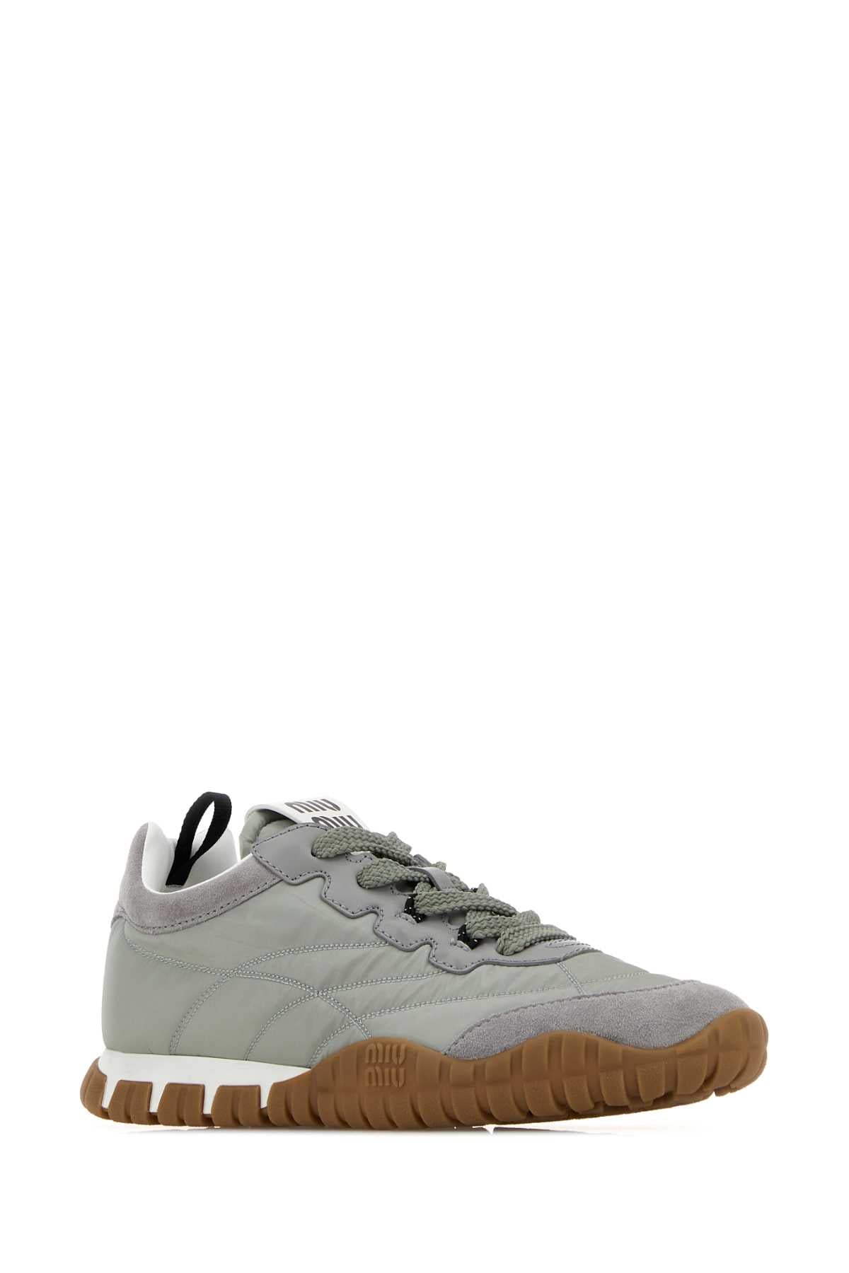 F0424 Sneaker