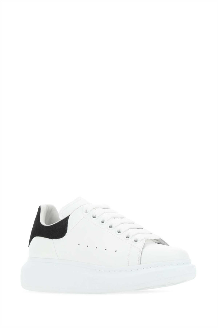 9061 Sneaker