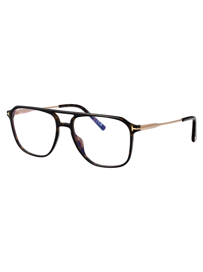 Avana Scura Injected Optical