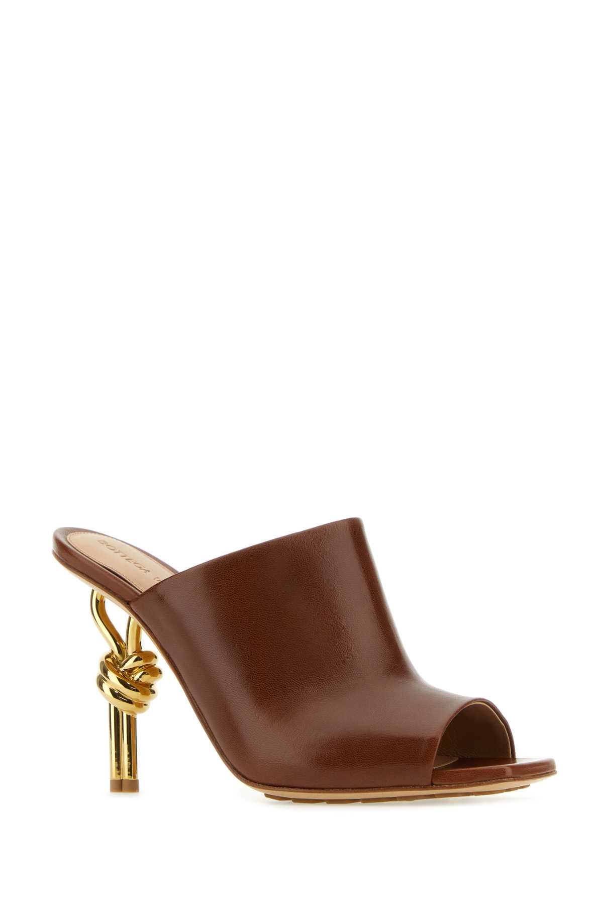 Brown Nappa Leather Knot Mules Marrone Sandali