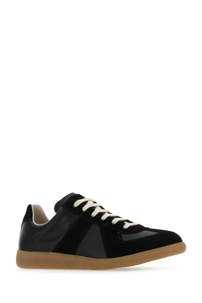 H6851 Sneaker