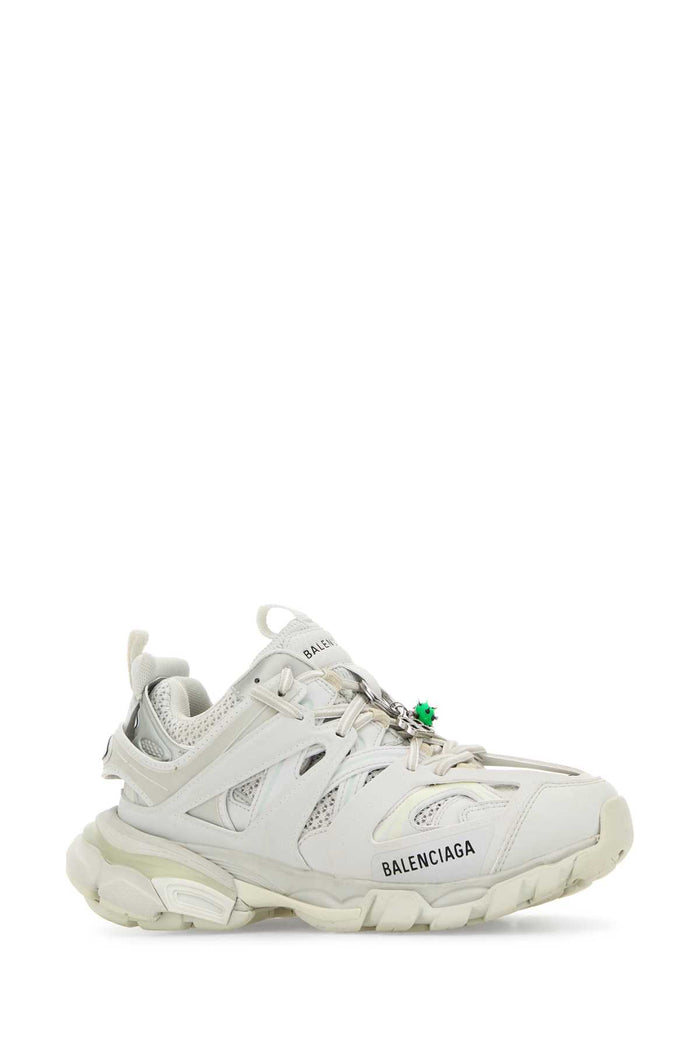 542436wtrch 9000 White Sneaker