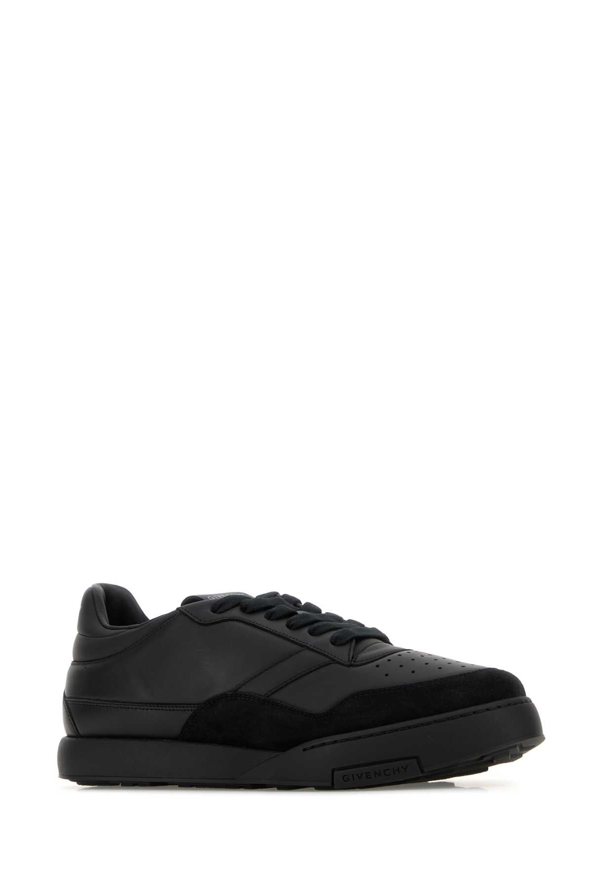 Black Sneaker