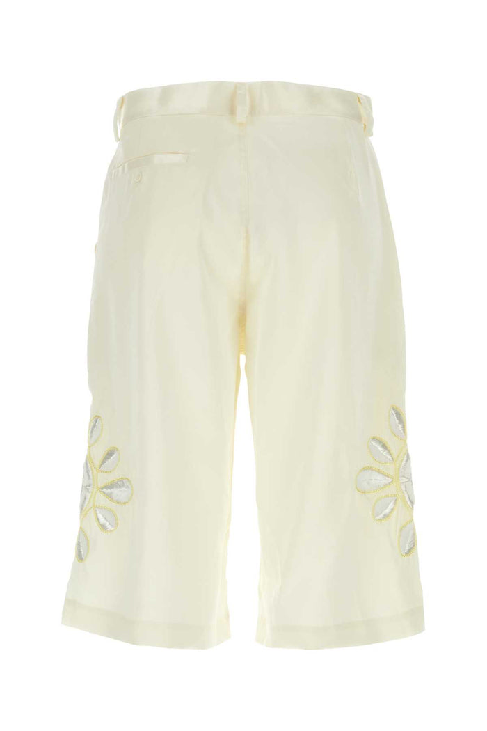 Ivory Satin Bermuda Shorts Wht Exterior: Polyester