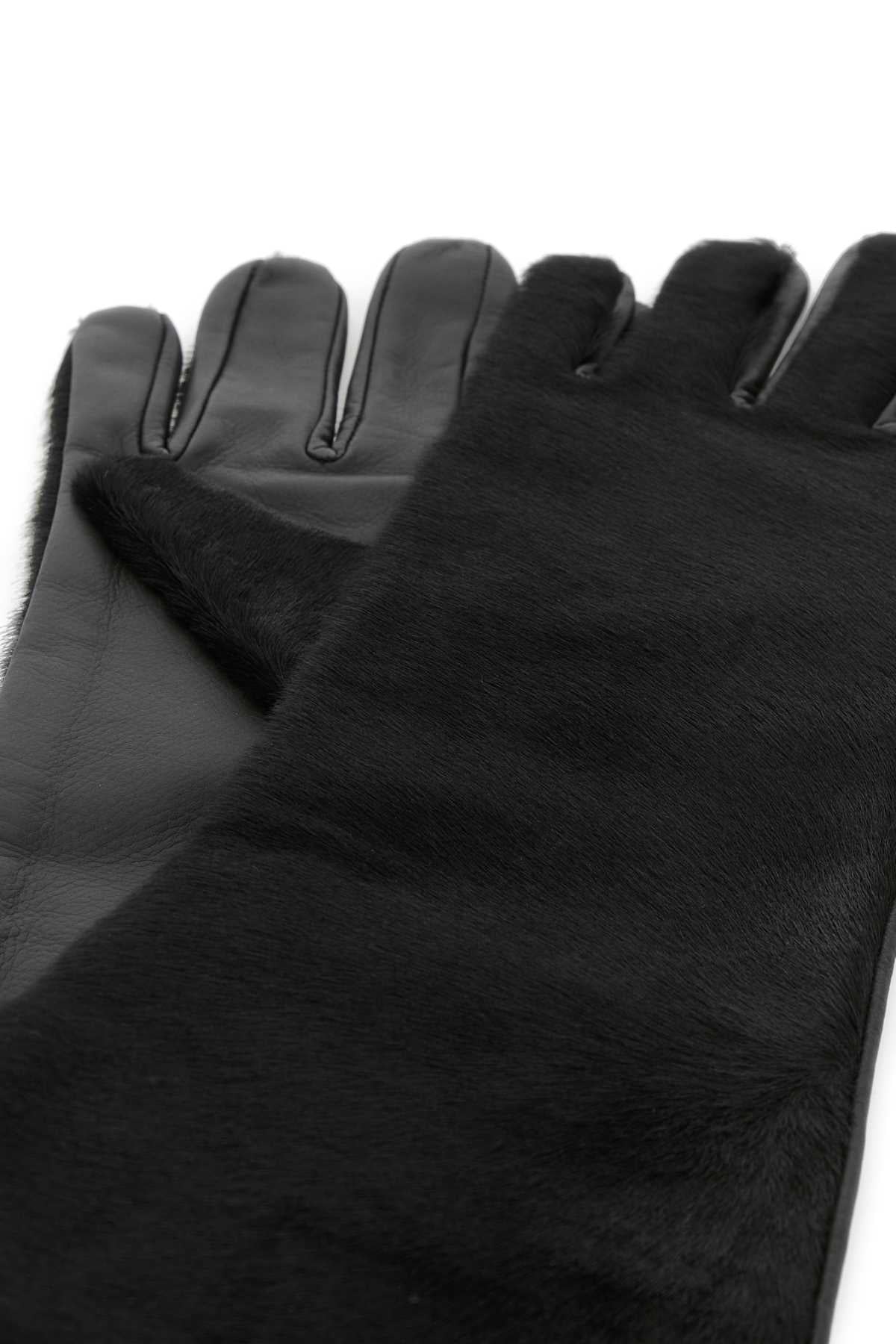 Edna Black Exterior: Leather Guanti