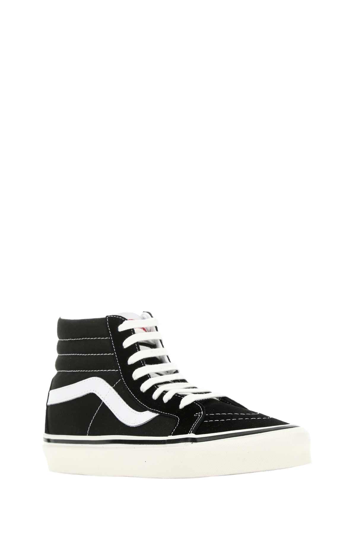Black Canvas Sk8-Hi Sneakers Pxc1