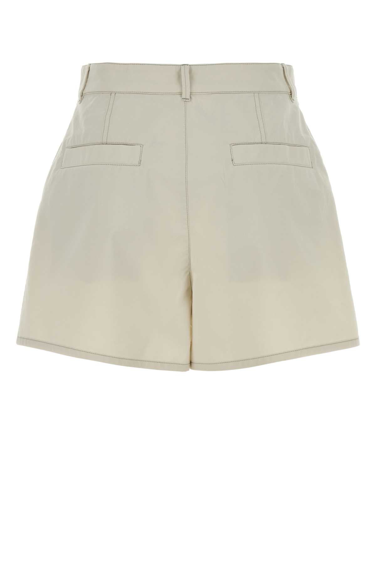 Ricepowder Exterior: Cotton Short