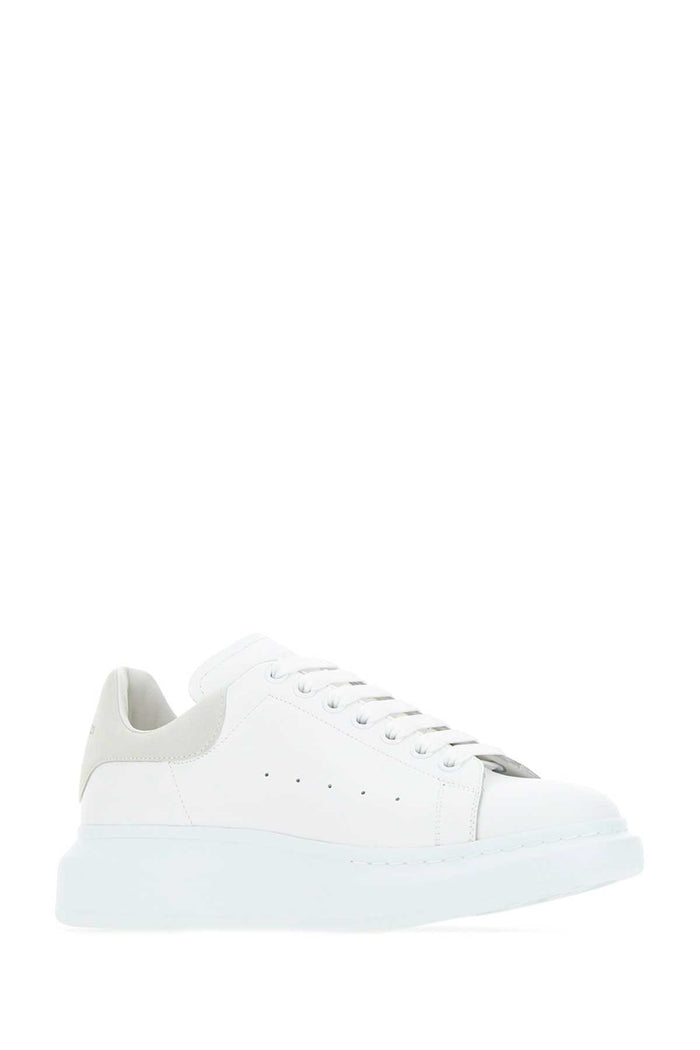 9000 Sneaker
