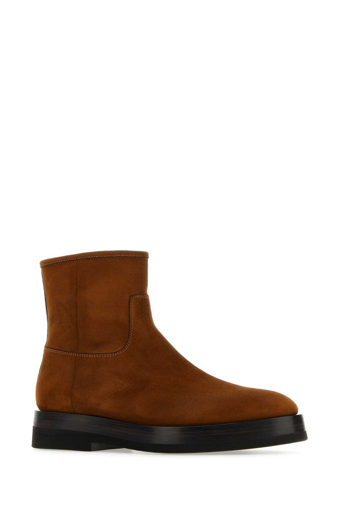 Caramel Suede Ankle Boots M40 Stivali