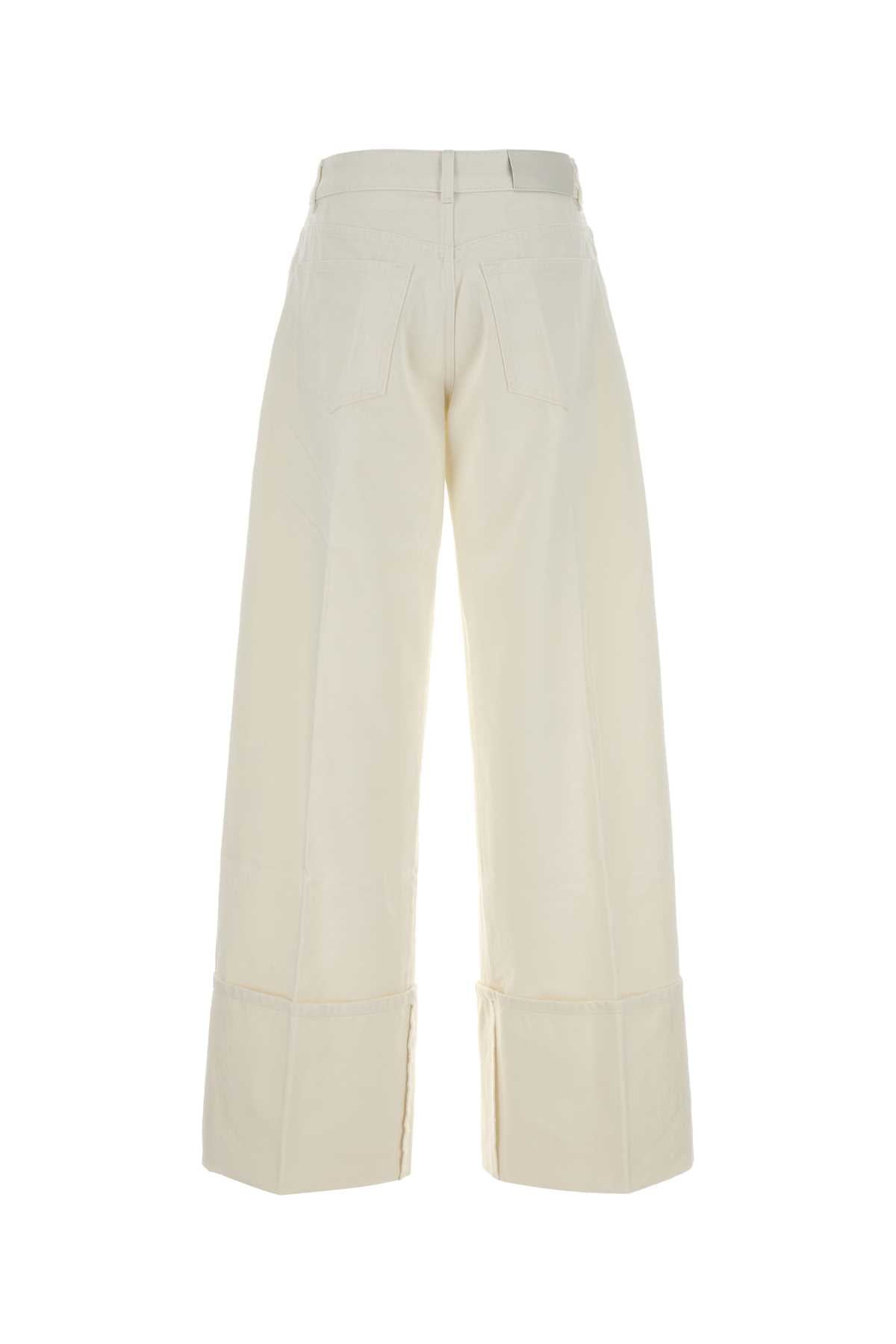 Offwhite Exterior: Cotton Jean