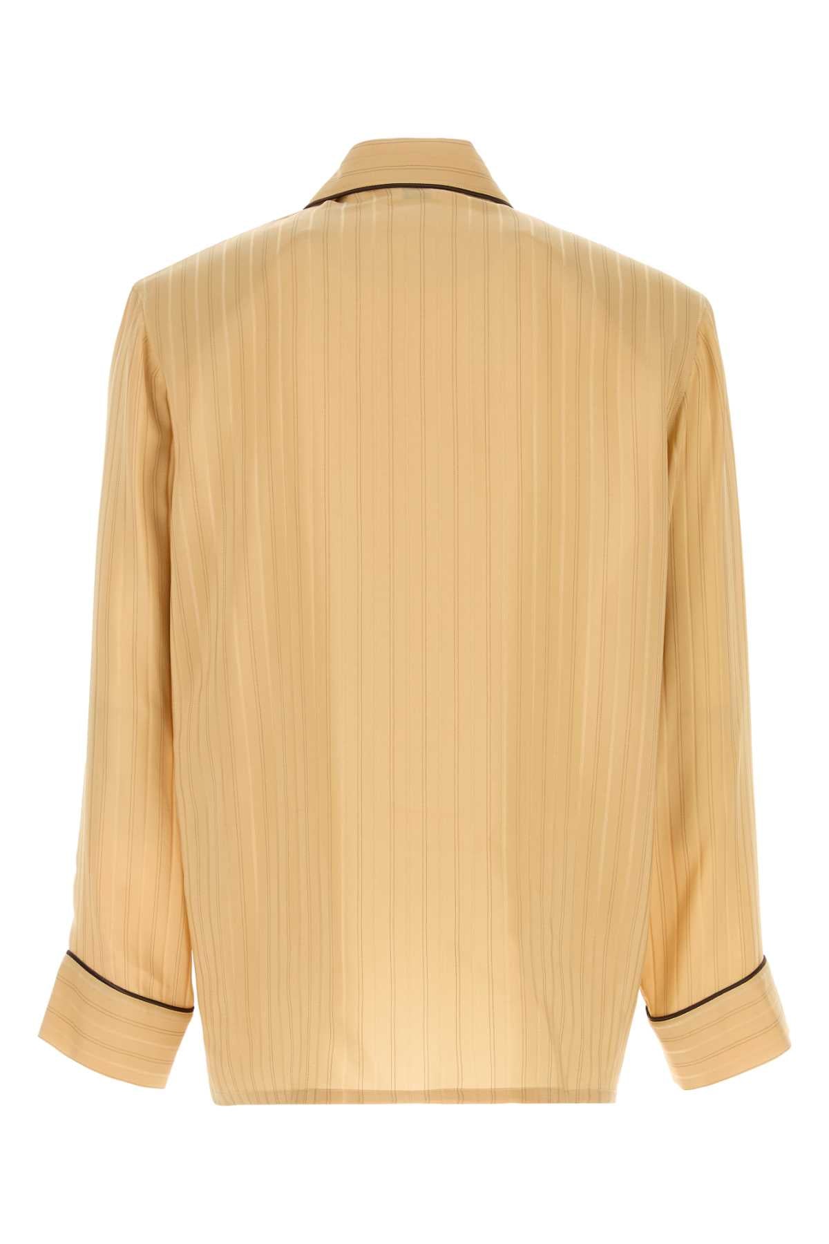 Nudetaupe Exterior: Silk Camicie