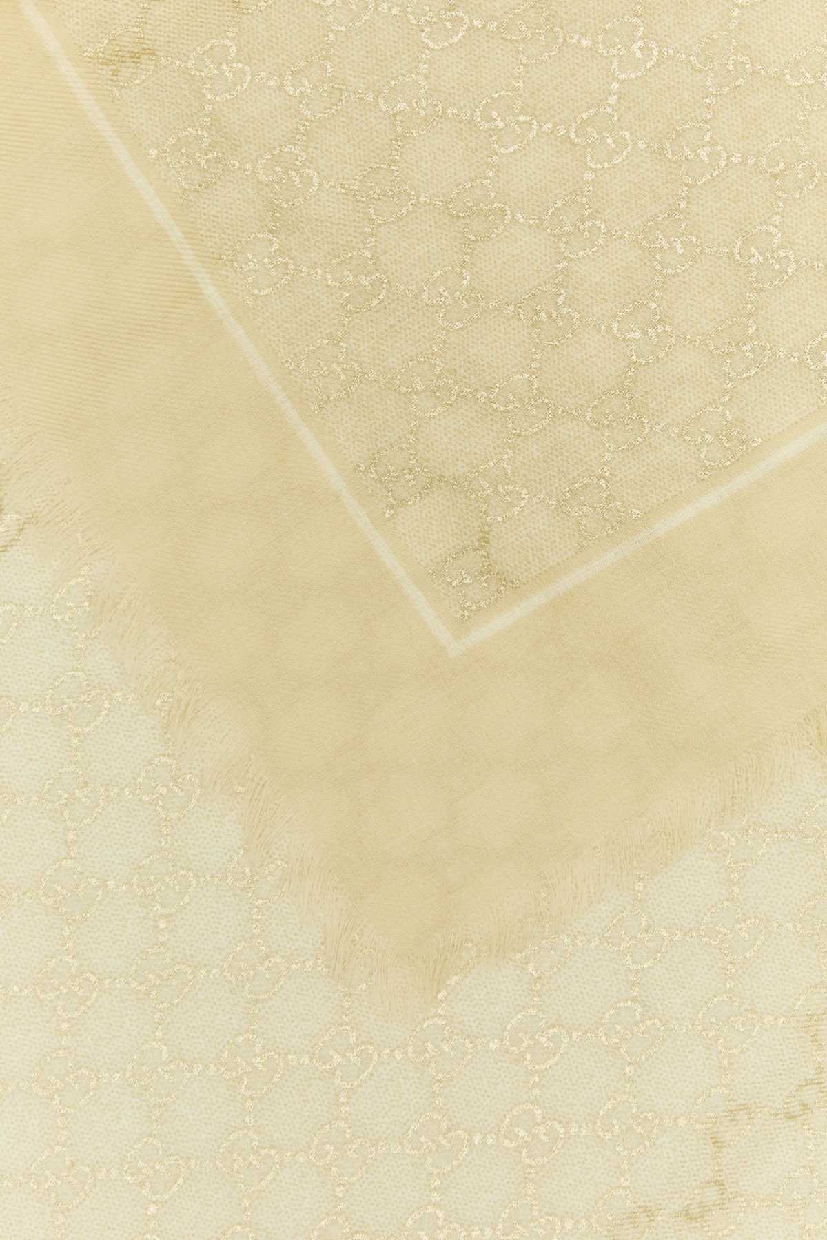 Whiteivory Wool Fabric Sciarpe E Foulard