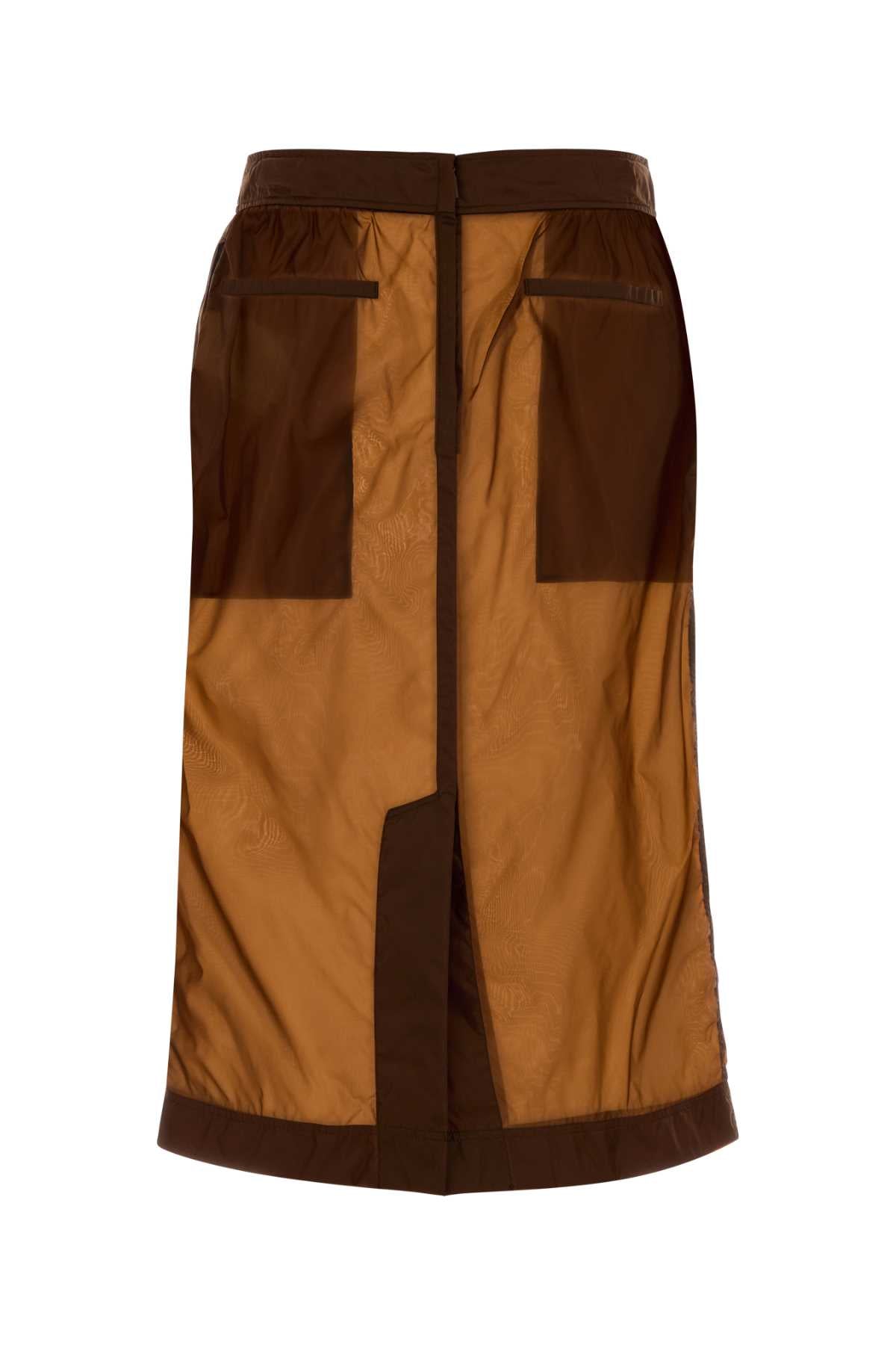 Cognac Exterior: Nylon Gonne