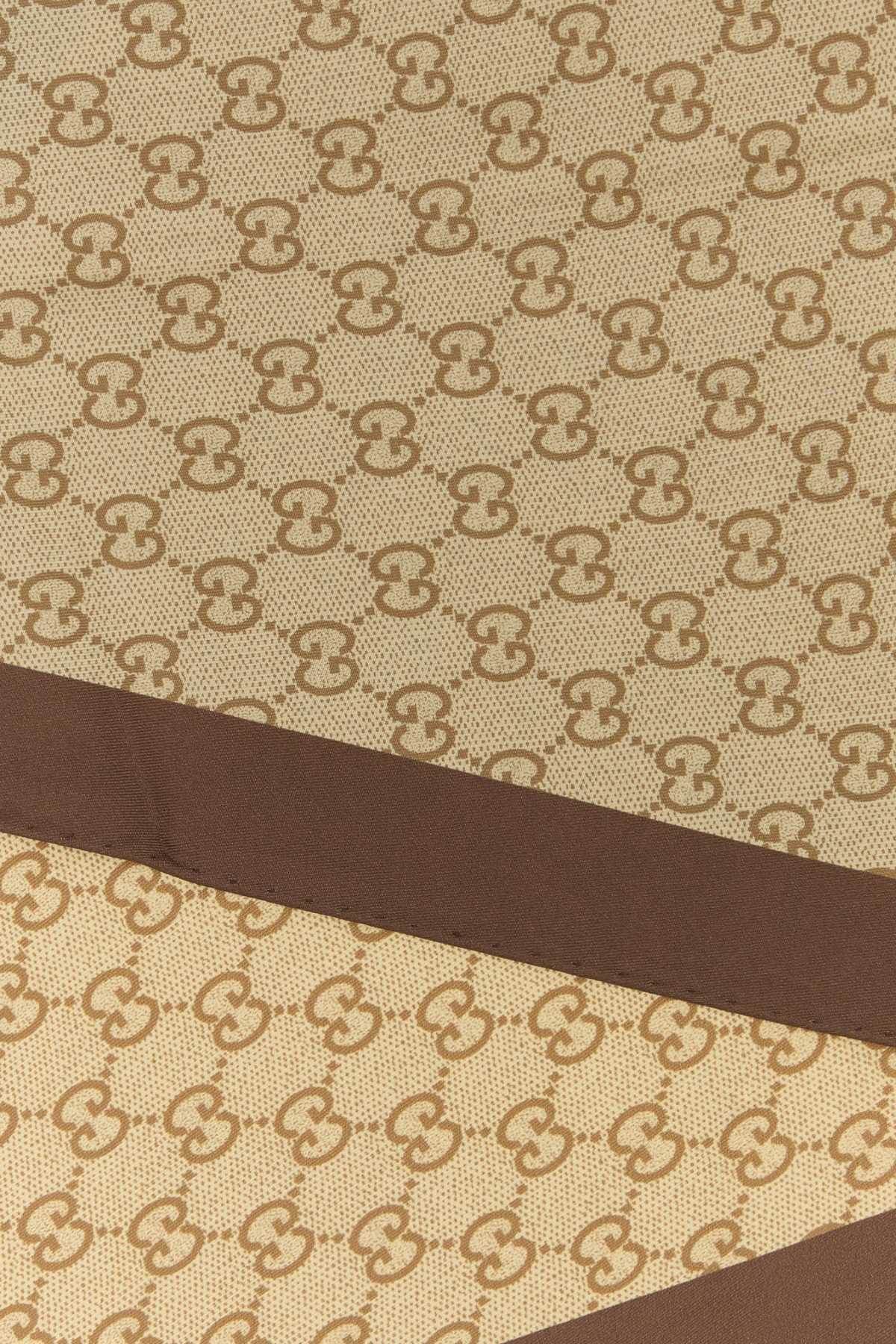 Shelllightbrown Exterior: Silk Sciarpe E Foulard