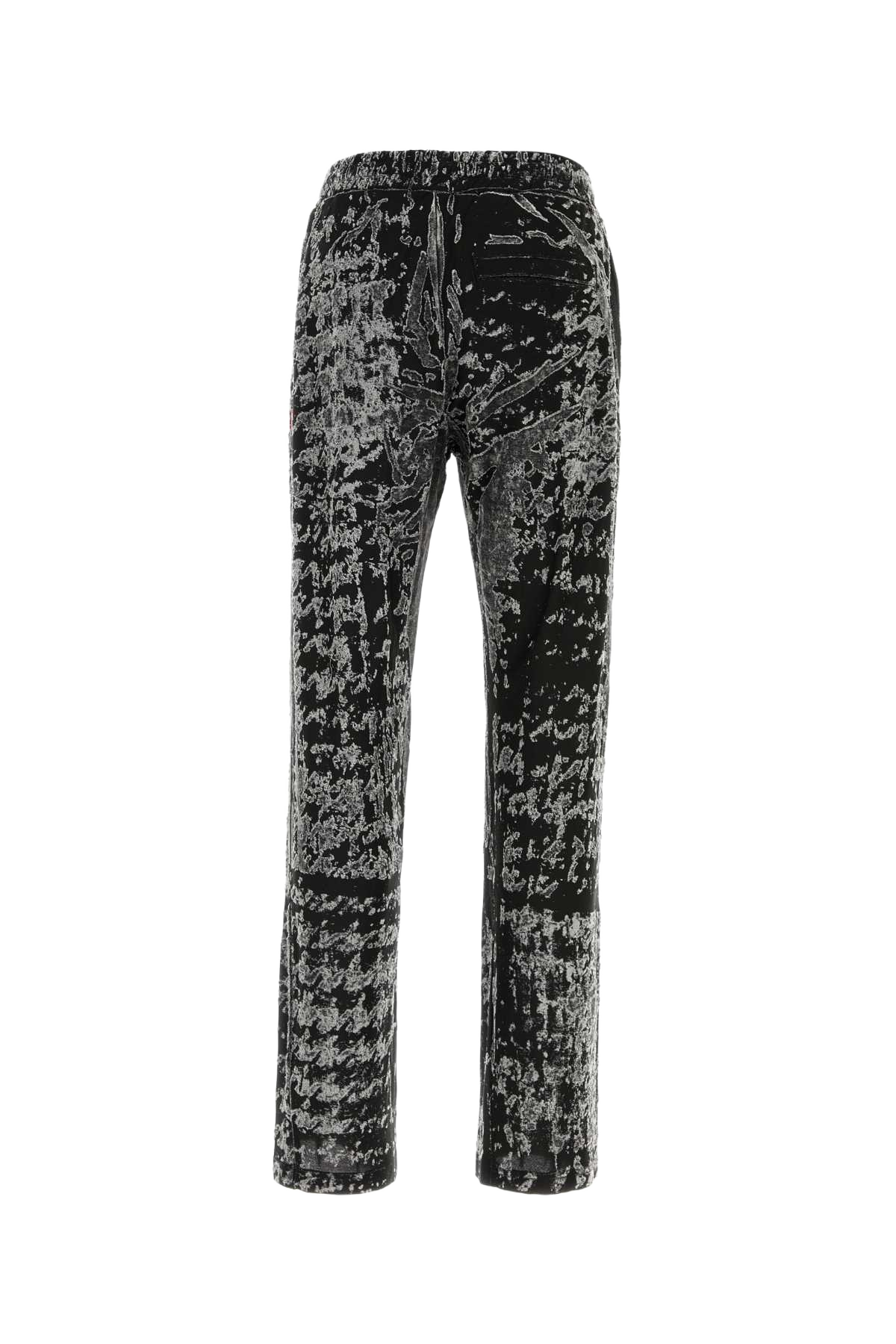 Embroidered Polyester Joggers 02 Exterior: Jean