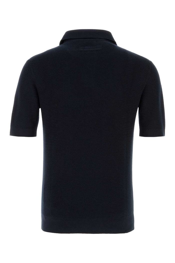 B09 Exterior: Cotton Polo