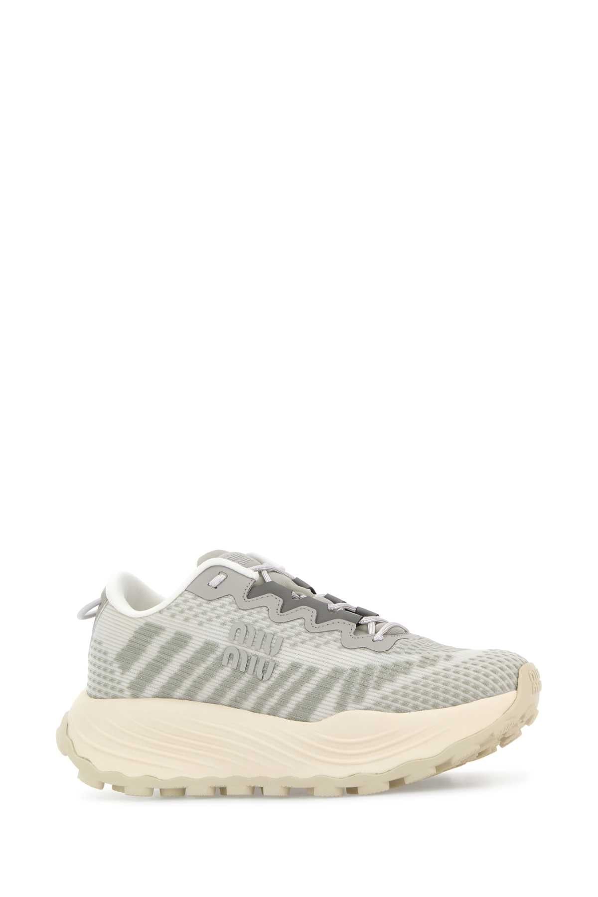 Nube Sneaker